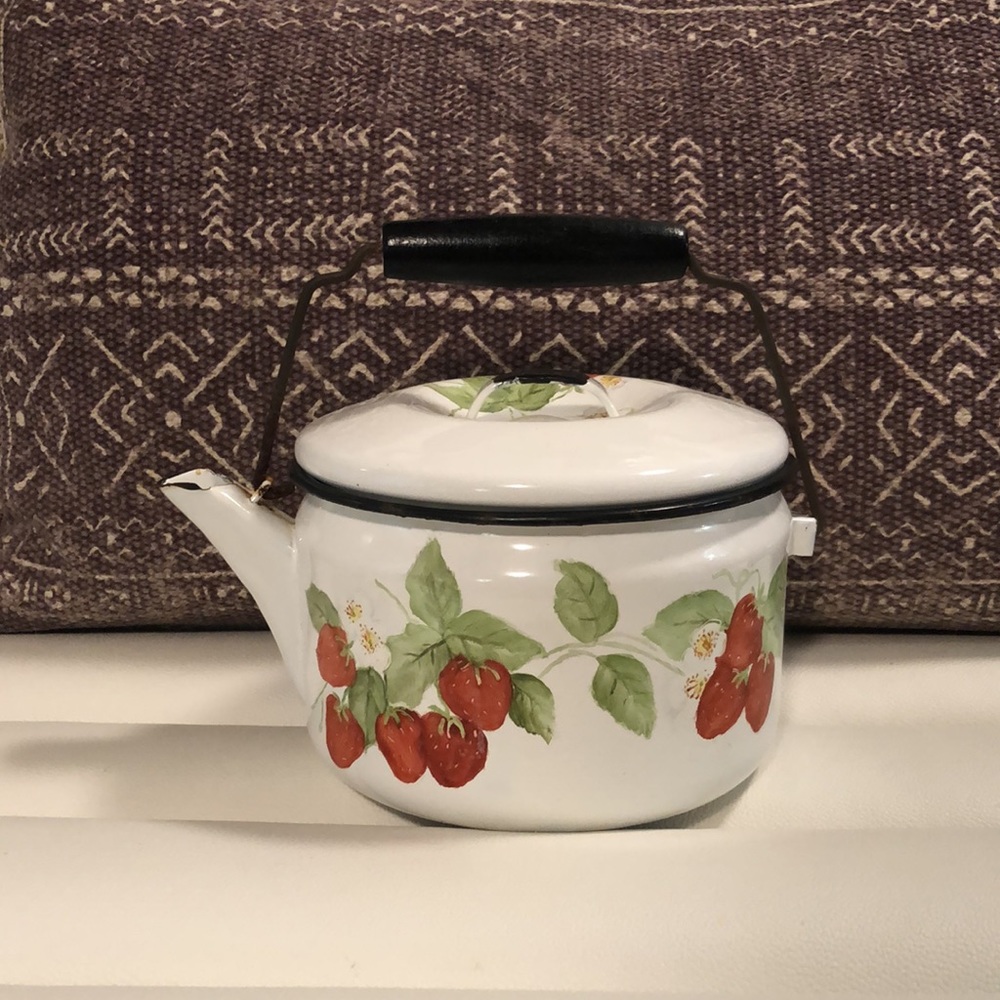 Lovely Vintage Hand Signed by C. Rogers & Hand Painted Kettle w/Strawberry Vines